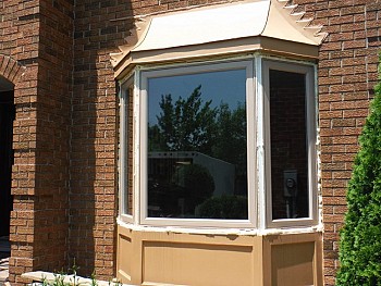 Speciality cream bay window in Toronto installed by FORHOMES Ltd.